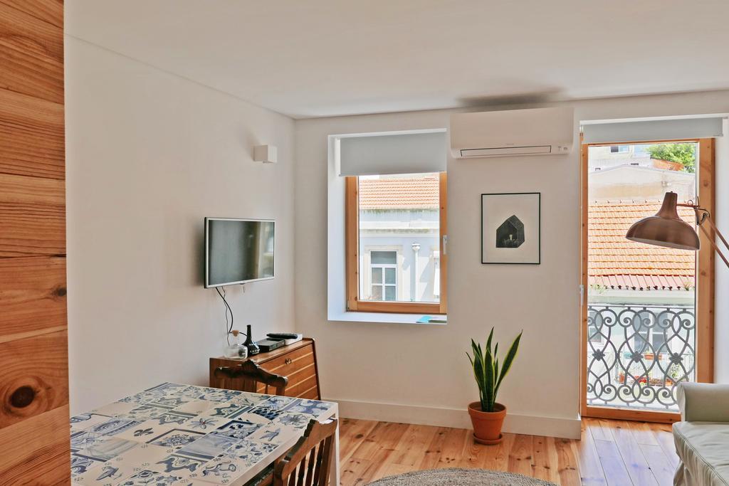 Cozy Lisbon Graca Apartment Luaran gambar