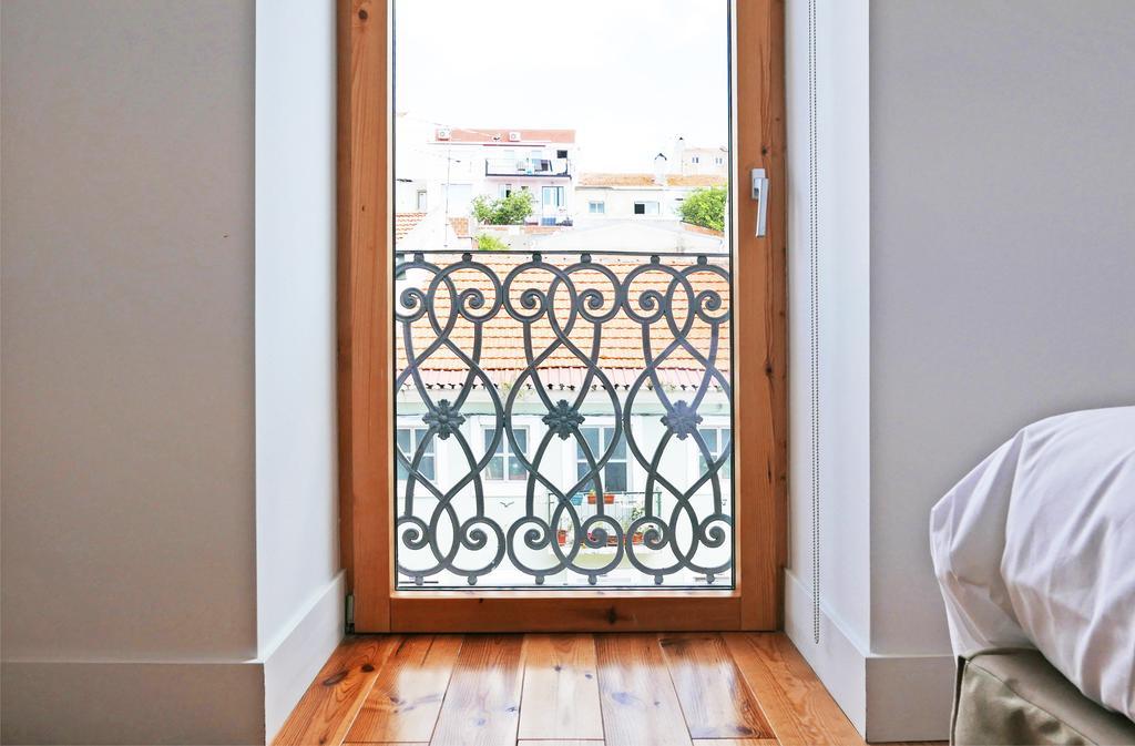 Cozy Lisbon Graca Apartment Luaran gambar